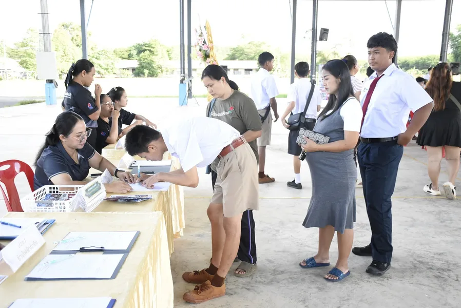 ปฐมนิเทศ นักเรียน นักศึกษา ระดับประกาศนียบัตรวิชาชีพ ชั้นปีที่ 1 และระดับประกาศนียบัตรวิชาชีพชั้นสูง ชั้นปีที่ 1 
