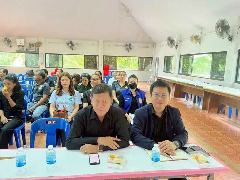 เข้าร่วมการประชุมคณะคณะกรรมการพัฒนาคุณภาพชีวิตระดับอำเภอ (พชอ.) และภาคีเครือข่าย